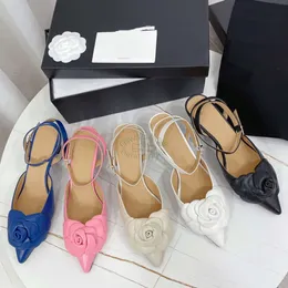 2024 Mode Camellia Sandalen speichern französische High Heels Damenschuhe Big Zeiger Zehen Nieten Roman Sandal Plus