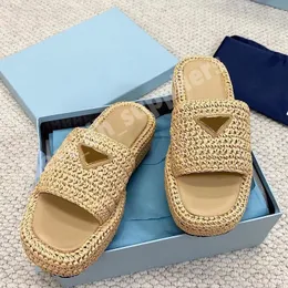 Top Quality Crochet Woven Platform Slides Sandals Designer Women Summer Flat Beach Slippers Raffia Straw Weave