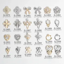 10pcslot 3D Love Flower Zircon Crystals Metal Alloy Rhinestones Jewelry Nail Art Decorations Nails Accessories Charms Supplies 240524