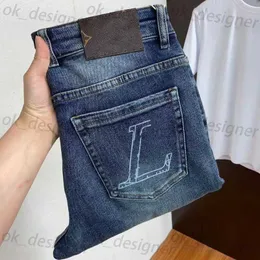 Letras bordadas de designer masculinas de coloração sólida jeans de lavagem vintage Louse solta Lavagem reta resistente a linhas superior calças casuais calças casuais