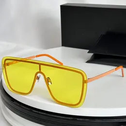 Gli occhiali da sole SL364 presentano una cornice metallica con gambe a gradiente a gradiente di nylon inciso con firme delle lettere occhiali da sole a prova di ultravioletta di lusso per uomini