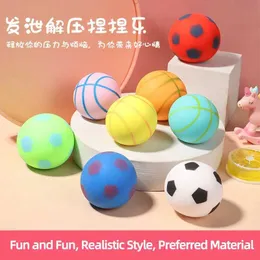 Dekompressionsleksak Ny TPR Fotboll Ventilation Boll Expression Prank Toy Floor Music Stress Relief Ball Gift K54 S2452404