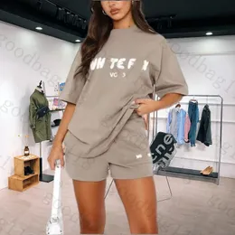 Дизайнерский спортивный костюм с 2 частями Women Fashion Streetwaer Sweet -Suit Mustry Letter Printed Counter Sheam Forme This Rilb и Shorts для женщин наряды