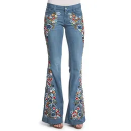 Kvinnors jeans strtwear jeans långa byxor denim broderi destoryed flare jeans knapp midja klocka botten denim byxor 90 -tal vintage kläder t240523