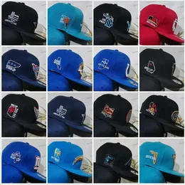 2024 32 colori USA USA Football Regolable Hat Teams Hip Hop Snpback Cap Basball Cap Men Vintage Flat Sport Base Bal Ball Mix Color Snapbacks Caps Bone Chapeau MA24-2