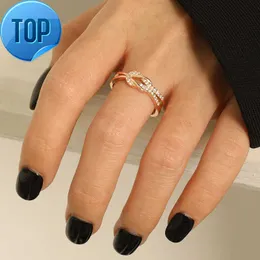 Rainbowking S925 Srebrna miłość Pierścień przyjaźni Ninkted Diamond Pierścień Kobieta prosta niszowa design Sense of Fine Jewelry Pierścień