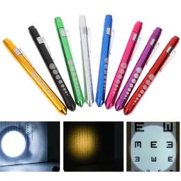 قابلة لإعادة الاستخدام LED LED المصباح الطبي الإسعافات الأولية مصباح شعلة ضوء القلم مع المقياس تلميذ قياس الطبيب تشخيص ممرضة القلم