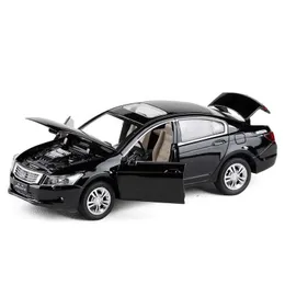 Diecast Model Cars Gift 1 32 Honda Accord 8 Модель сплава моделируемое матричное звучание и световые модели детской игрушки бесплатная доставка T240524