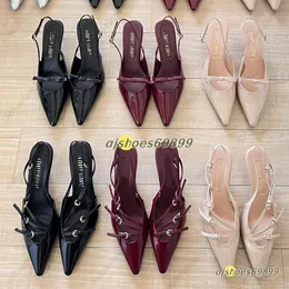 5 cm 9 cm Kalb Patent Leder Slingback Pumps High Heels Metallschnallen, verknüpfte Sandalen Kätzchen Fersen Slingbacks Frauendesigner spitzer Zehenabendpartyschuhe