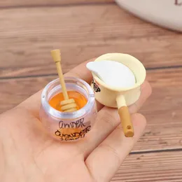 Kök spelar mat 1 bit 1 12 docka hus mini mjölk kan honung kan kök dekoration tillbehör leksak hobby brinquedos menino godis kan d240525