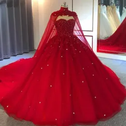 Dubai Müslüman Kırmızı Gelinlik 2021 Boncuk kristalleri artı Boyutu Gelin Önlükleri Cape muhteşem gelinler evlilik elbiseleri özel yapılmış 270D