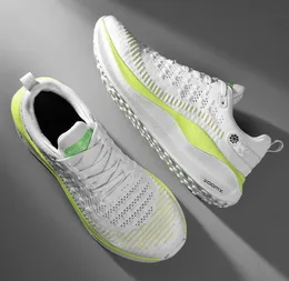 새로운 Ultralight Running Shoes 남자 조깅 스포츠 신발 레저 운동화 남자 트렌디 한 야외 걷기 신발 남성 신발 39-45