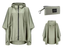 Rain Poncho Jacketrock huva för vuxna med fickor Vattentät regnväxeltryckta regnrockar Matcha förvaringspåse plus storlek XXL LI9219948