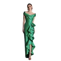 Classy Long Satin Green V-Neck Mother of the Bride Dresses with Ruffles Mermaid Pleated Watteau Train Mom of The Groom Dress Godmother Dress for Women