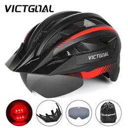 Cycling Helmets Victgoalは、MTBバイクの帽子をかぶったサングラス付きのモバイルLEDマウンテンルートUSB充電ライトバイクヘルメットマンです。 Q240524
