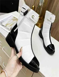 Botas de design de moda feminino de salto alto cavaleiro martin lã de lã Winter Warm Wedding Party Casual Flat Shoes 060128756189