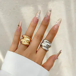 Luxus klassische französische Metalltextur glatte Schmetterling Gold Ring Frauen Einfacher Bogen Doppelfinger Ring Silve Ringe für Frauen Luxusschmuck Designer Party Geschenk Hochzeit Hochzeit