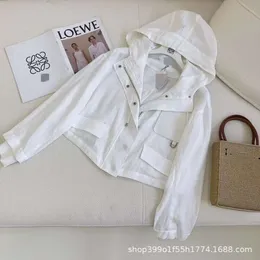 Women's Jackets Light Thin Sunscreen Hooded Zipper Short Coat Embossed Leather Label