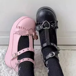 Cunhas de fivela do coração doce Mary Janes Women Women Pink T-Strap Platform Sapatos Lolita Sapatos Mulher Punk Gótico Cosplay Plus Tamanho 43 240515