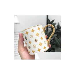 Canecas simples personalizadas personalizadas leves luxuosos hidrões de ouro caneca de cerâmica presente de café xícaras de casamento entrega de gota de casa jardim k dhakp