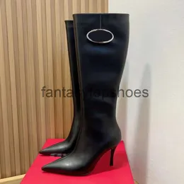 Valentine Valentines v V-Buckle Stiletto Oval Topuk Kadın Diz VT Sinimli Botlar Metal Tonya Dekoratif Yan Fermuar Yüksek Topuk Moda Botları Lüks Tasarımcı