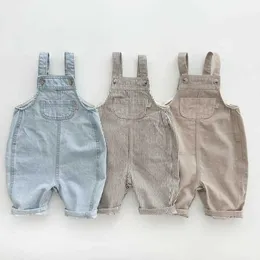 Macacão Romances de renda capa de jeans para meninos e meninas de 0-6 capa de jeans de cor sólida para a versão coreana da moda calça casual WX5.26