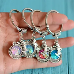 Meerjungfrau Fish Scales Keychains Girls Pailletten Keyring Ring Chain Anhänger für Frauen Taschen Autoschlüsselhalter Metalllegierung Telefon Charme Accessor 179f