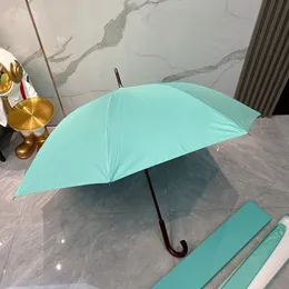 Umbrella de alça longa com letra de luxo, designer de golfe guarda -chuva com caixa de presente alça de madeira