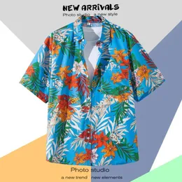Hawaiianische Hemden für Männer Retro Einer-Brust-Strand kurzärmelig T-Shirt Sommer Holiday Masquerade Herren Kleidung 240517