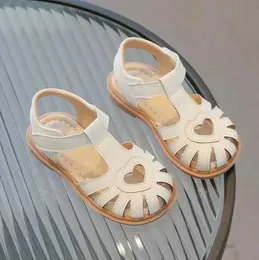 Sandalet Sandalias de Cuero Para Ni Zapatillas Portivas% 100 Suaves Playa Prensa Verano Kızlar Sandalet D240527