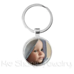 Personalisierte benutzerdefinierte Schlüsselbund po Mama Vater Baby Kinder Opa Eltern entworfenen Geschenk für Familienjubiläum 240523