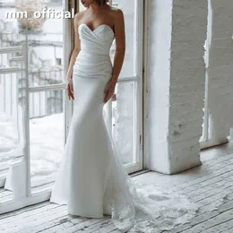 Einfache elegante Meerjungfrau Hochzeitskleid trägerloser Schatz gerissen Satin Brautkleider mit Spitzen Applikationen Fabrik Mitte gemacht