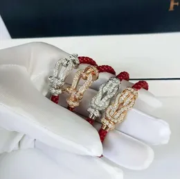Designer Bracelet Charm Jewelry Fashion Premium Edition Gold Plated Classic 18k Rose Gold Half Diamond Set with Diamond 8-shaped Horseshoe Buckle Bracelet