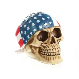 Estátuas de resina de bandeira americana de moquerry escultura réplica de crânio humano replica patriótica Modelo de cabeça humana criativa Halloween 240527