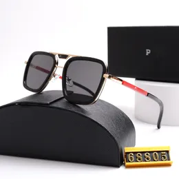 Designer Solglasögon Designer Mens och kvinnors solglasögon Klassisk Fashion Luxury Triangle Letter Outdoor Beach Beach Driving Sun UV Protection Box