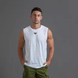 2024 Damen-T-Shirts, Herren-Tanktop, exponiertes Outfit, Sport-Paar-Weste, klassische T-Shirts, modische kurze Ärmel, atmungsaktives T-Shirt, hochwertiges Designer-Tshir, locker und bequem