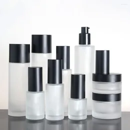 Бутылки для хранения Китай поставщики парфюм 30 мл стеклянного лосьона бутылка с черным насосом