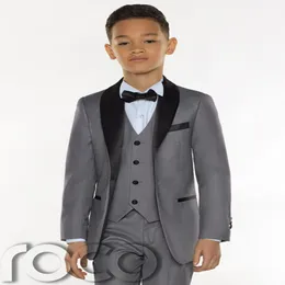 2018 New Design Grey Boys Tuxedo Cheap Three Pieces Boys Dinner Suits Boys Formal Suits Tuxedo for Kids Tuxedojacket Pant Vest Tie 278t