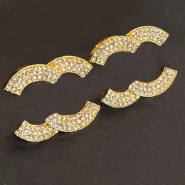 Semplice oro oro a 925 designer di marchi di lusso in argento lettere stallone geometriche famose donne rotonde cristallo rhinestone orecchino di perle di perle gioielleria calda calda calda