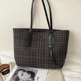 Bag Woman Handbag 2024 Tote Large-scale Woven Shopping Fashion Korean Version Of One-shoulder Bucket Shape Simple And Large Capacity