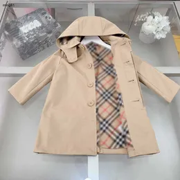 Бренд Baby Tench Coats Kids Designer Clothing Клетчатая подкладка Детская куртка размером 100-160 см. Дизайна с капюшоном.