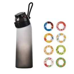 Garrafas de água tritan de plástico com 8 pods de sabor de frutas A ar portabilidade Tumbler 700m Apple Pineapple Sabores de grande capacidade Gradiente de copo Popular 58SR