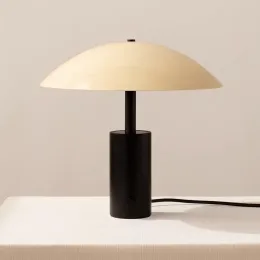 Modern minimalistisk sovrum sovrum kreativt vardagsrum bordslampa bredvid soffa barn rum skrivbord lärande dekorativt bord lam