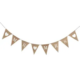 Баннеры Streaters Confetti Mrs Love Heart Vintage Wedding Banner Jute Bunt