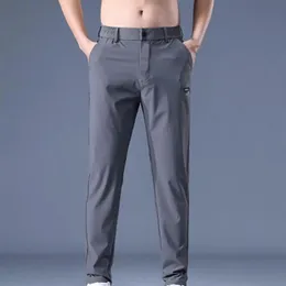 Mężczyźni swobodni spodni męskie spodnie z talii z szybką suchą technologią oddychającą tkaninę stały kolor prosty dla codziennego 240521