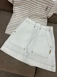 İlkbahar Yaz Günlük Stili Beyaz Dikilmiş Düz Bacak Çift Cep Kotu Kadın Mini Etek Kadın Giyim Kore Moda 240528