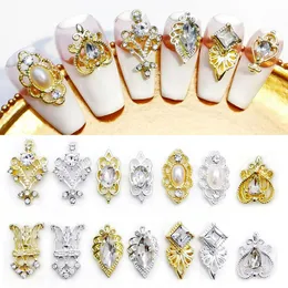 10 PCSlot in lega 3d Nail art Rhinestone Luxury retrò barocco gioielli per unghie decorazioni in pizzo cavo Goldsilver Charms 240528