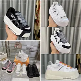 Snatch Kosa Sneakers Designer Kvinnor Män synder Casual Sneaker Fashion Tennis Slider Shoes Synd Hyde Heidy City Outdoors Thick Bottom Travel Skodesstorlek 35-40