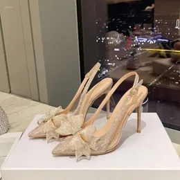 Mulheres apontadas para sandálias de moda Casamento de dedo sapatos de dedo lady glitter material shinestone arco embrulhado na cabeça Hollow High 953