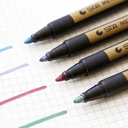 Metallic Color Pen Water-Basis Mark Black Card Paint Highlight Stift für DIY-Fotoalbum/ Graffiti/ Schreiben geeignet für dunkles Papier
